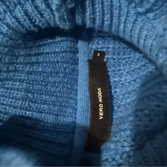 NWOT Vero Moda sweater dress - Picture 7 of 8